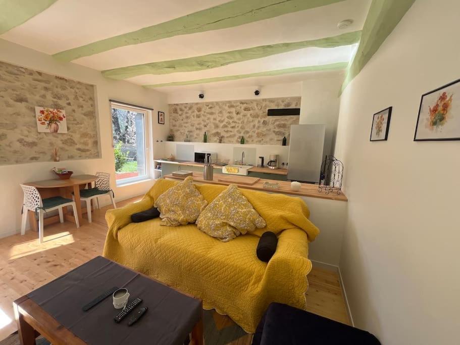 Apartament La Bastide Aux Iris - Les Capucines Villecroze Zewnętrze zdjęcie